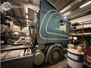 Влекач Scania R 560 gödseltrailer: снимка 5