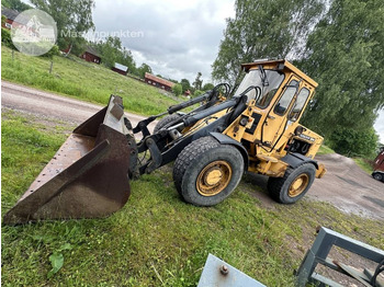 Колесен товарач VOLVO 4300