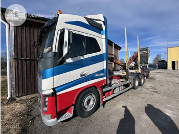 Камион за дърва VOLVO FH16 660
