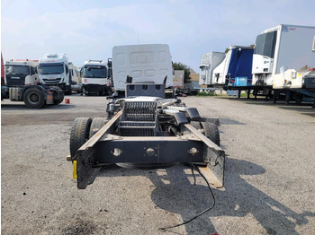 Лизинг на RENAULT D12 RENAULT D12: снимка 5