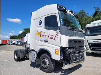 Влекач VOLVO FH 500