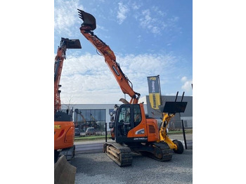 Верижен багер DOOSAN DX140LCR-5