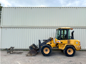 Колесен товарач VOLVO L30G