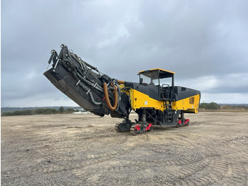 Техника за слагане на асфалт BOMAG