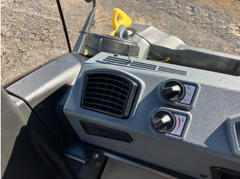 Пътен валяк BOMAG DE BW 141 AD-50  Stage IIIa / Tier3: снимка 5