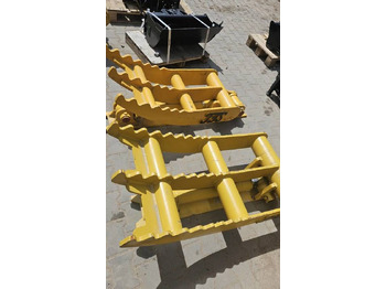Нови Скарификатор Chwytak kciuk hydrauliczny do koparki  10-25 ton: снимка 4