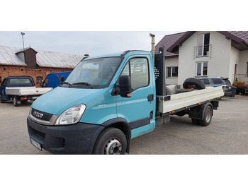Бордови бус IVECO Daily