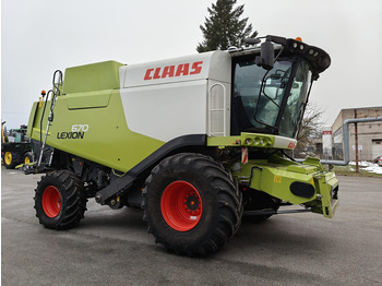 Зърнокомбайн CLAAS Lexion 670