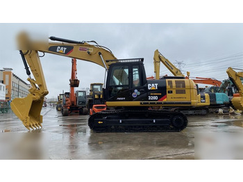 Верижен багер CATERPILLAR 320D