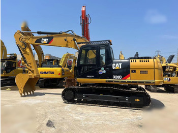Верижен багер CATERPILLAR 320D