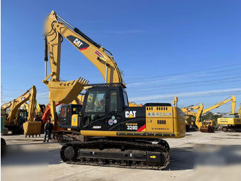 Верижен багер CATERPILLAR 320D