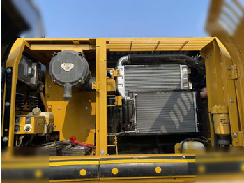 Верижен багер CATERPILLAR 320D: снимка 4