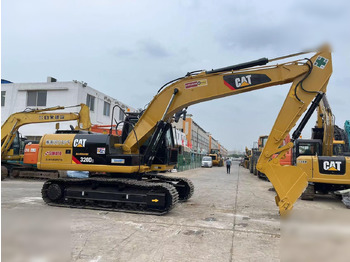 Верижен багер CATERPILLAR 320D2