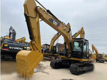 Верижен багер CATERPILLAR 320D2