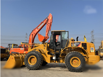 Колесен товарач CATERPILLAR 966H