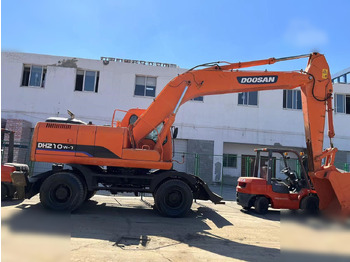Колесен багер DOOSAN DH210W-7