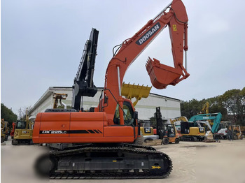 Верижен багер DOOSAN DX225LC