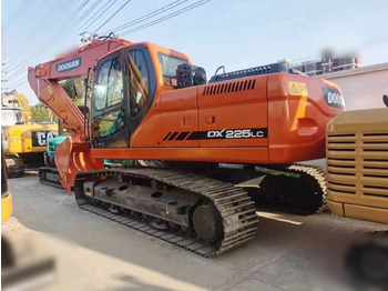 Верижен багер DOOSAN DX225LC