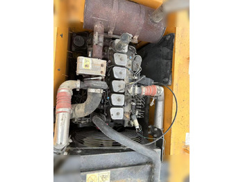 Верижен багер HYUNDAI ROBEX 210 LC-7: снимка 5