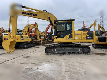 Верижен багер KOMATSU PC200-8