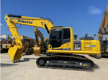 Верижен багер KOMATSU PC200-8