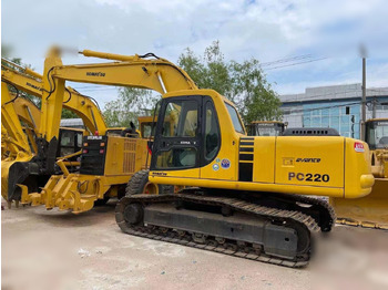 Верижен багер KOMATSU PC220-6