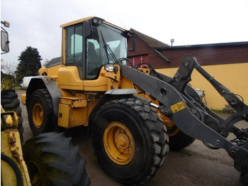 Колесен товарач VOLVO L60F