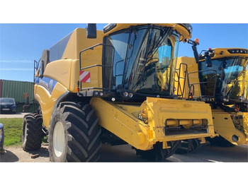 Зърнокомбайн NEW HOLLAND CX series