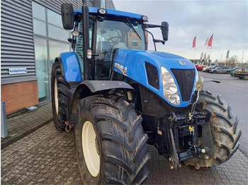 Трактор New Holland T7.220: снимка 4