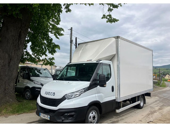 Лекотоварен автомобил фургон IVECO Daily 35c16