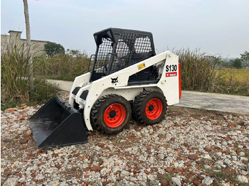 Мини челен товарач BOBCAT S130