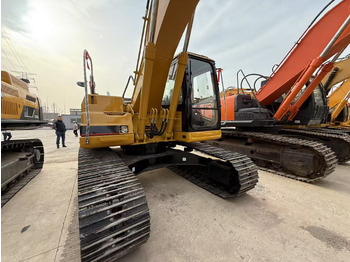 Верижен багер CATERPILLAR 320B