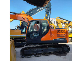 Багер DOOSAN DX140