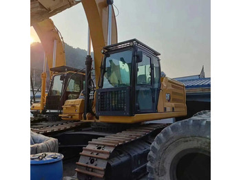 Верижен багер CATERPILLAR