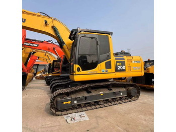 Багер KOMATSU PC200-8