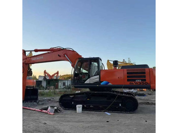 Багер HITACHI ZX200