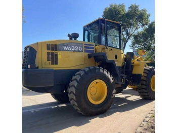Колесен товарач KOMATSU WA320-5