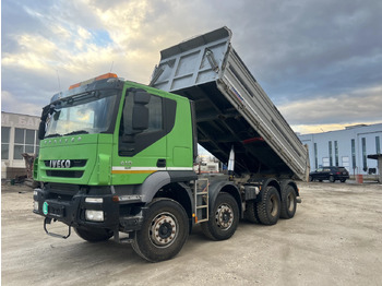 Самосвал камион IVECO Trakker