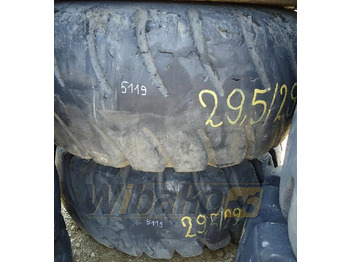 Колесен товарач