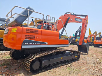 Верижен багер DOOSAN DX300: снимка 2