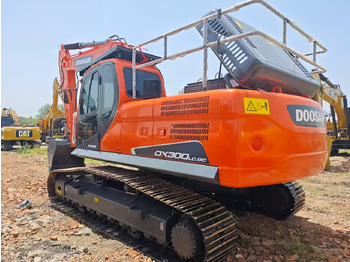 Верижен багер DOOSAN DX300: снимка 4