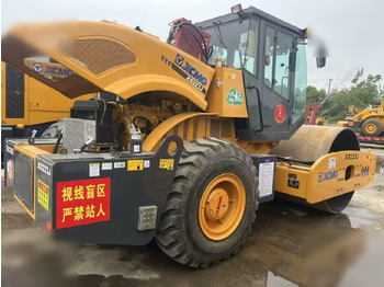 Валяк XCMG XS223J