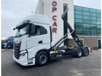 Мултилифт с кука камион IVECO S-WAY