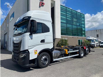 Контейнеровоз/ Сменна каросерия камион IVECO S-WAY