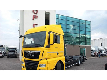 Шаси кабина MAN TGX 26.500 EURO 6 2019 A TELAIO FULL OPTIONAL: снимка 2
