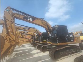 Верижен багер CATERPILLAR