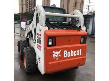Мини челен товарач BOBCAT S185