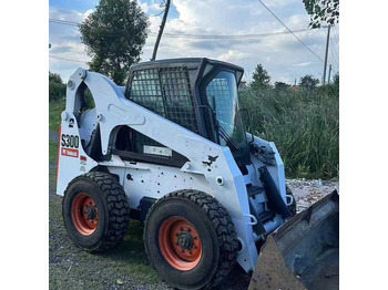 Мини челен товарач BOBCAT S300