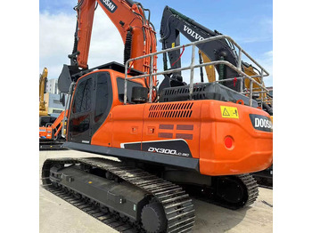 Верижен багер DOOSAN DX300