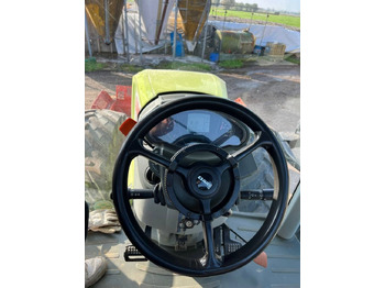 Трактор Claas Axion 930: снимка 5